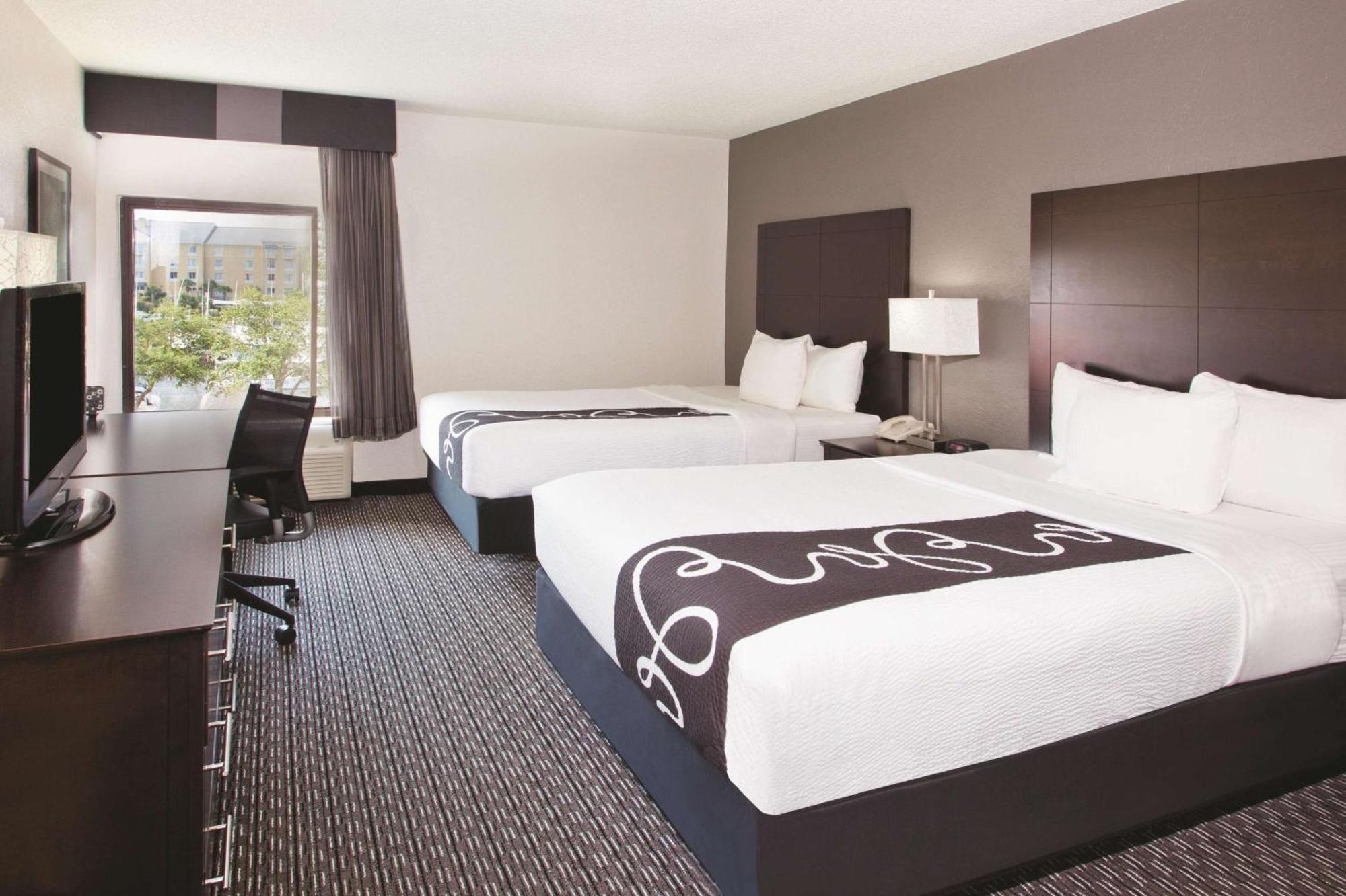 Double Room with Two Double Beds - Exterior Corridor/Non-Smoking