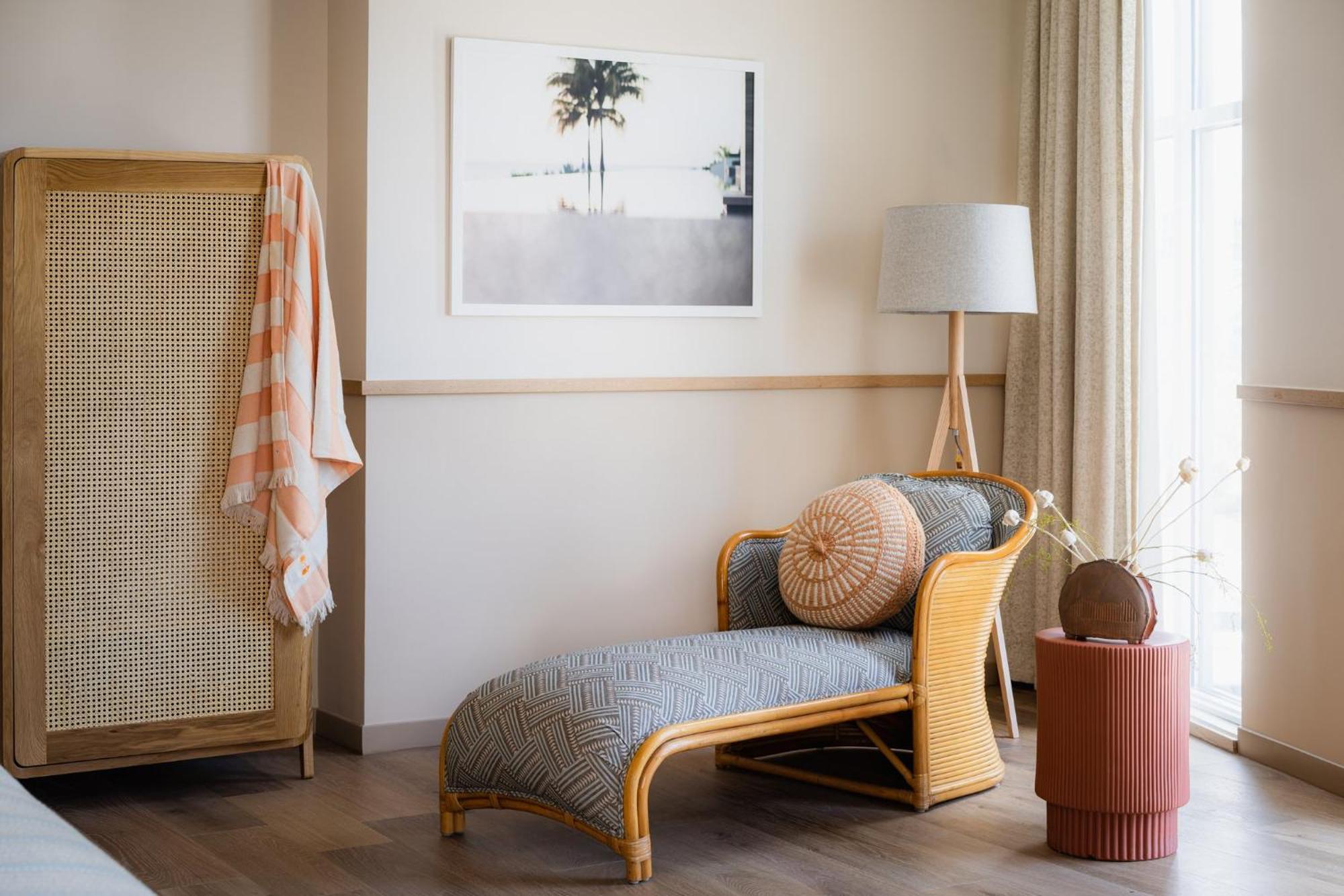 Junior Suite,1535916103:JPEG