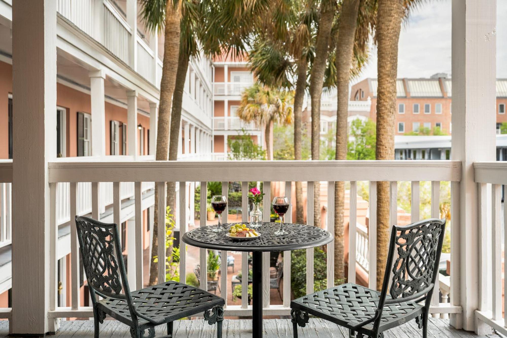 Deluxe Double Room with Balcony,1643182147:JPEG
