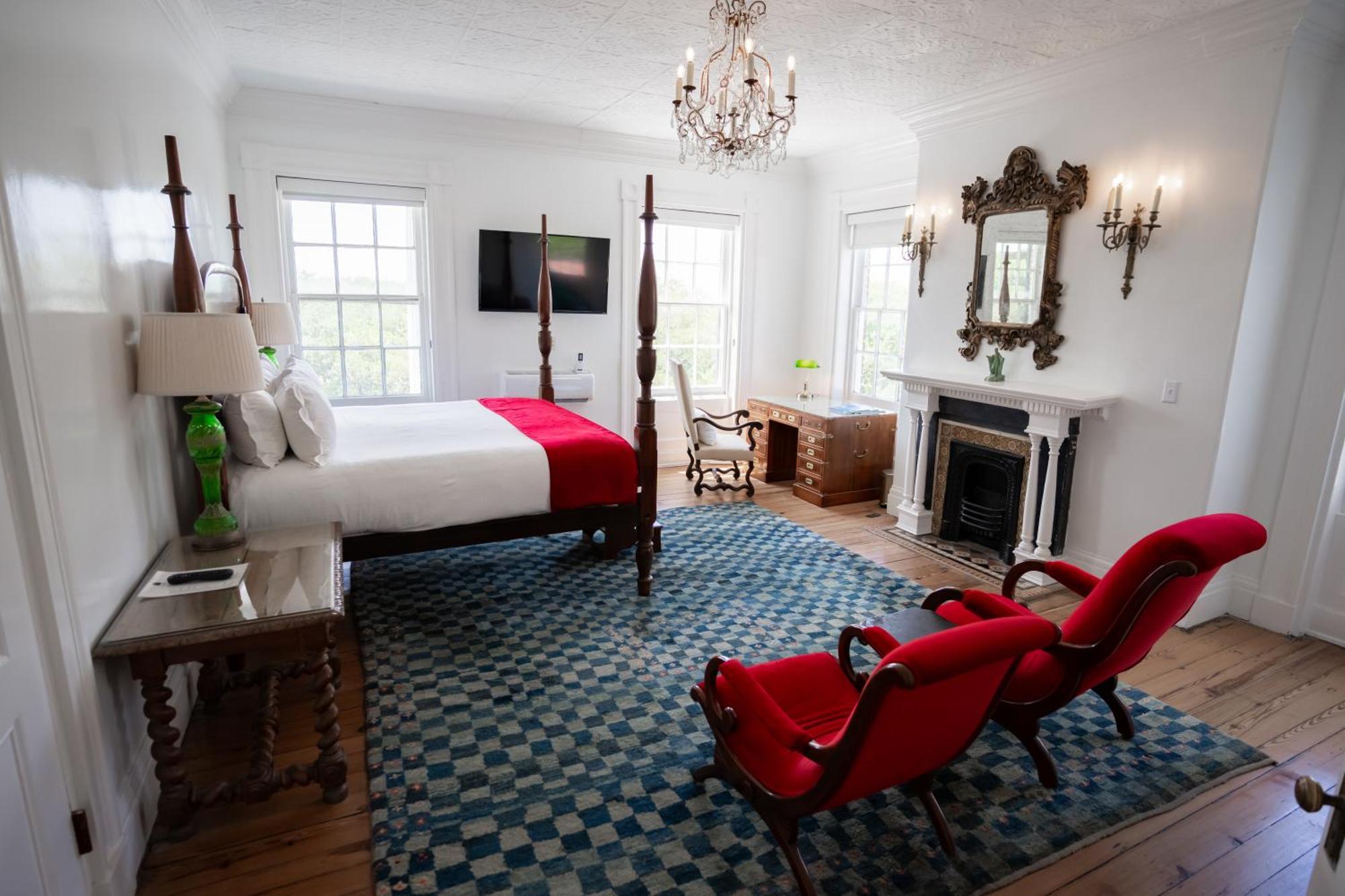 Simonds Suite
