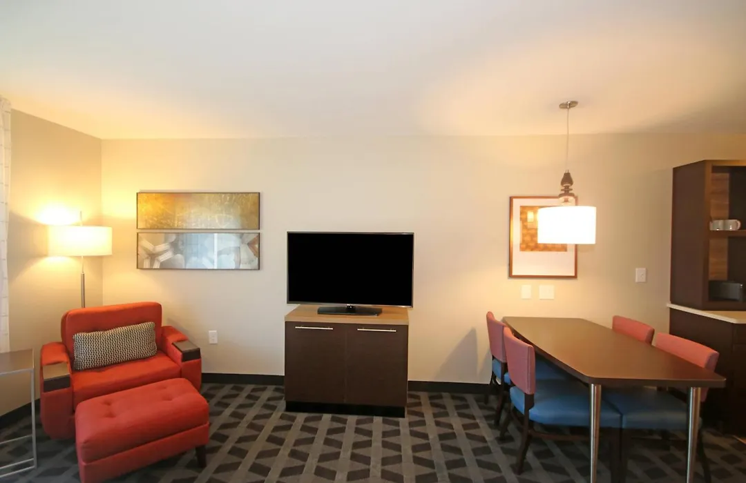 Towneplace Suites By Marriott Charleston-North Charleston-1