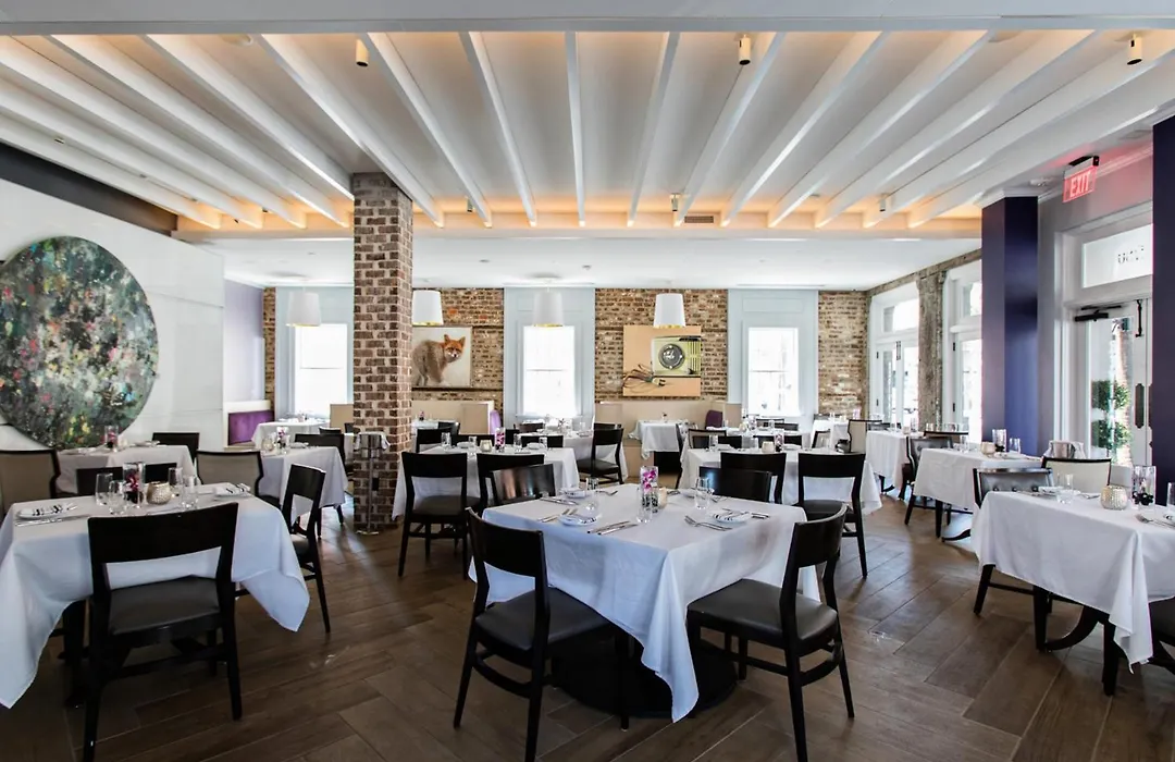 The Vendue, Downtown Art Hotel-1