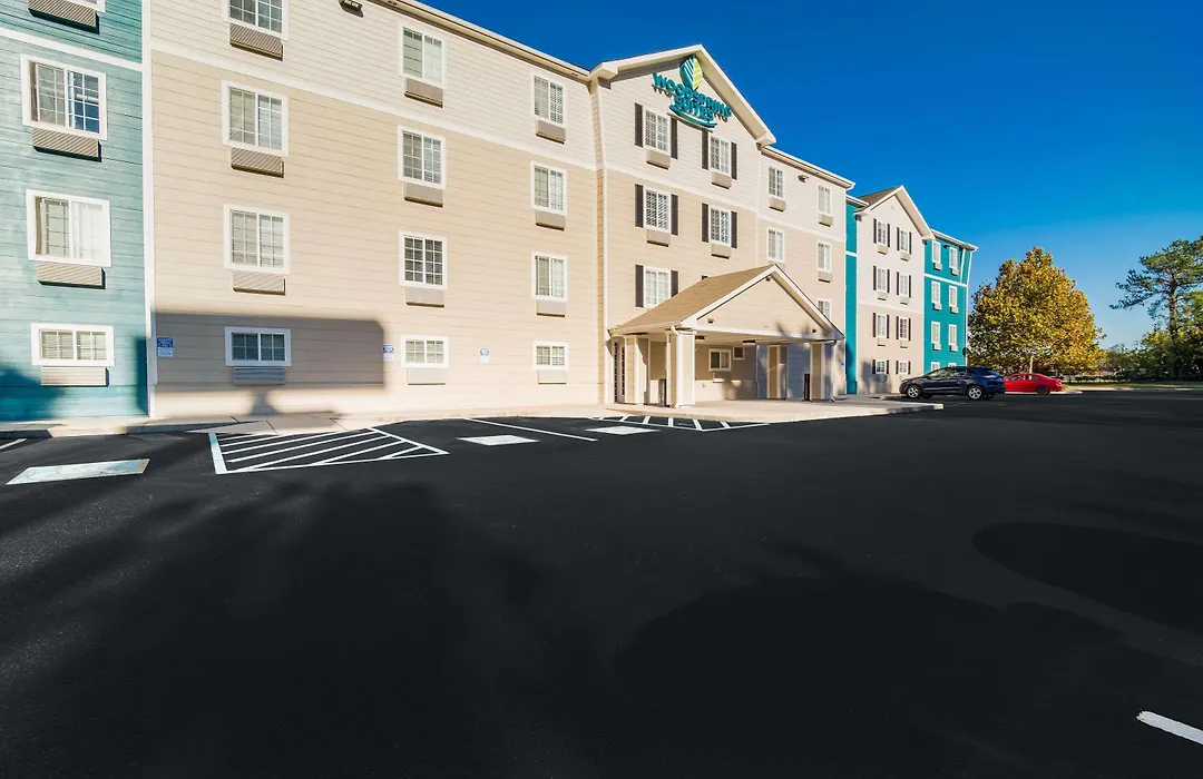 Woodspring Suites | North Charleston Airport I-526-1