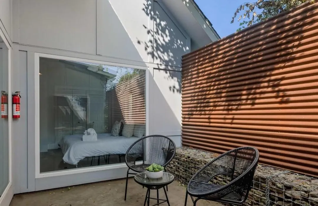The Polygon, Park Circle, Pet Friendly-1