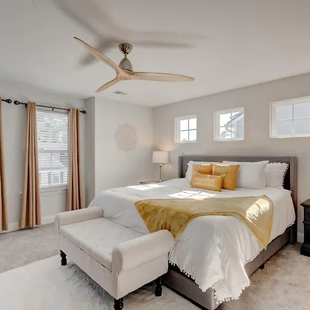 Lowcountry Retreat 3Br Townhouse Charm, North Charleston-2