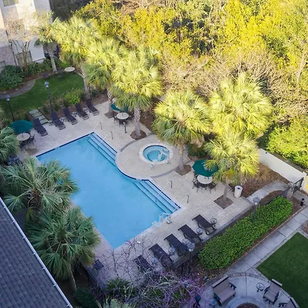 Courtyard Charleston Mount Pleasant-2