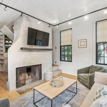 Revitalized Historical Southern Residence-3